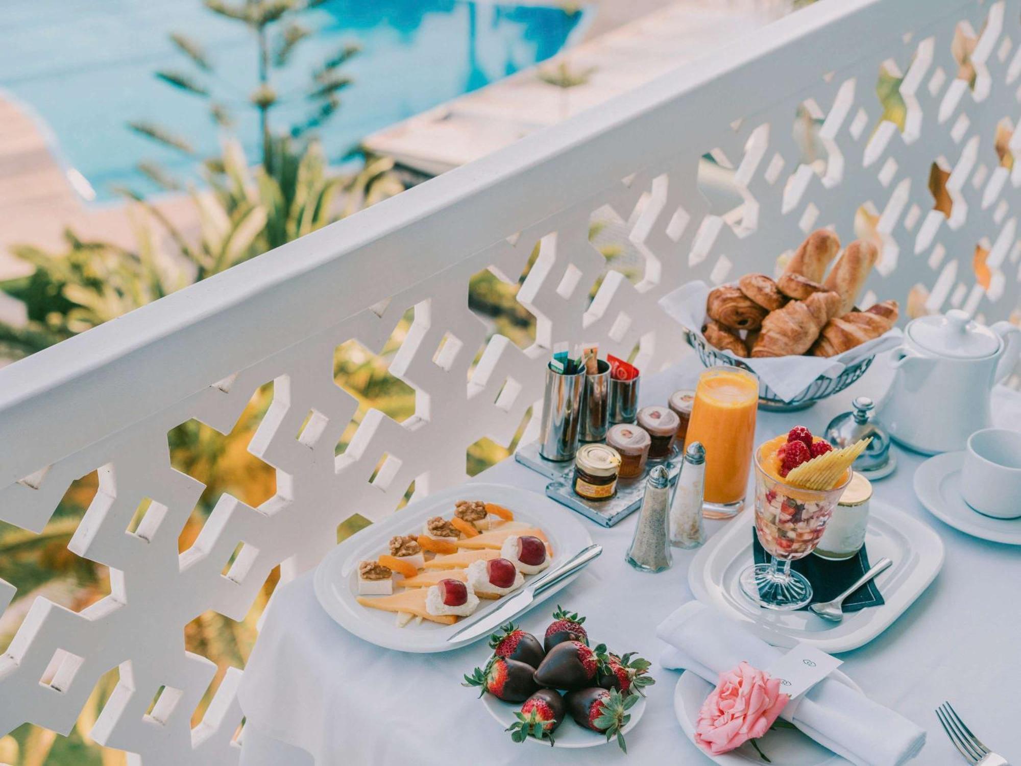 Hotel Sofitel Rabat Jardin Des Roses Exterior foto